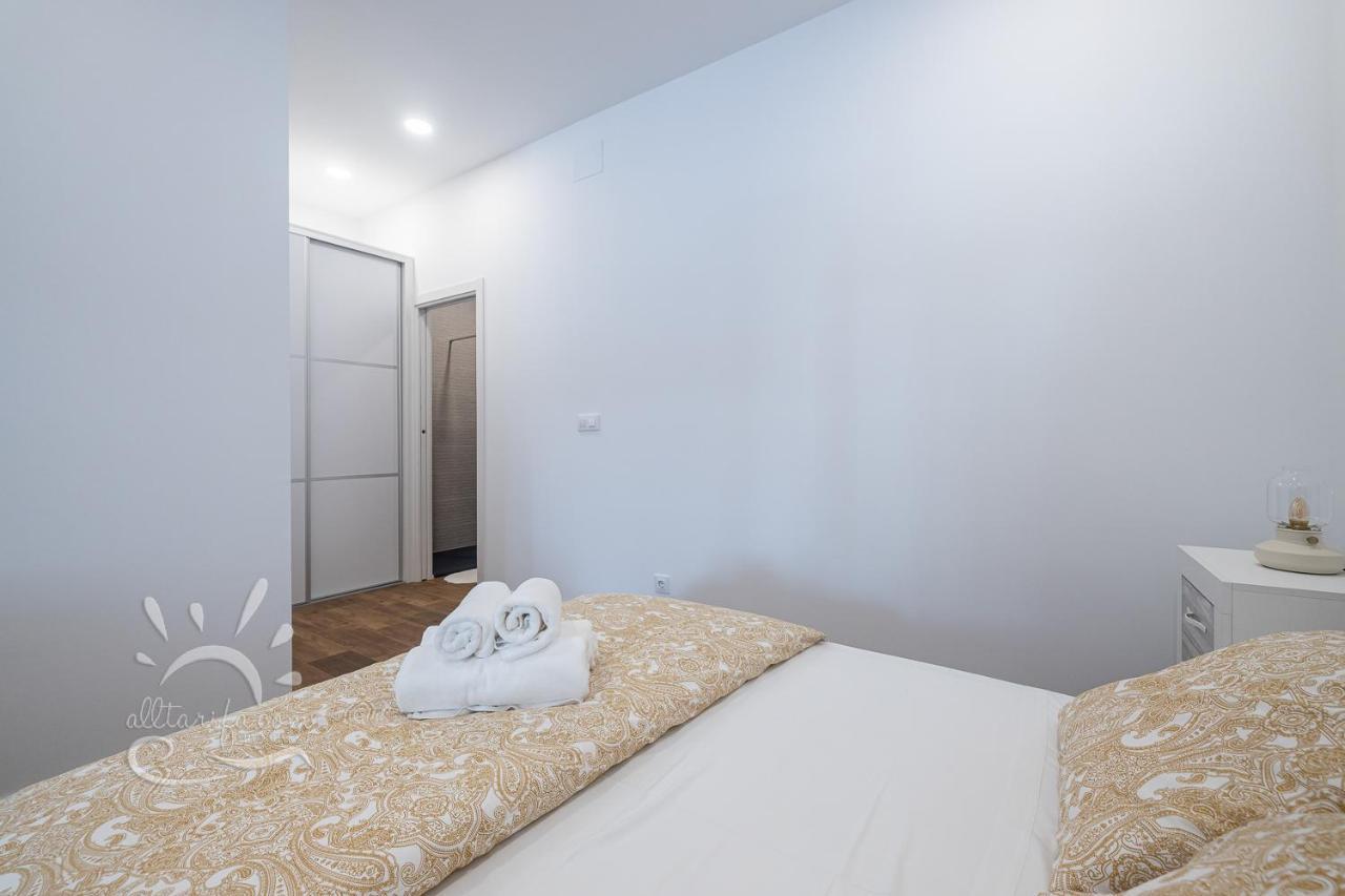 Apartamentos Dom Room 타리파 외부 사진
